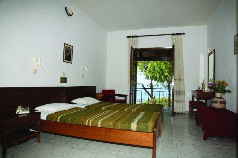 Celia Apartments Vasilikos  Ngoại thất bức ảnh