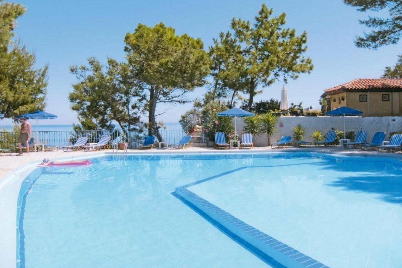 Celia Apartments Vasilikos  Ngoại thất bức ảnh